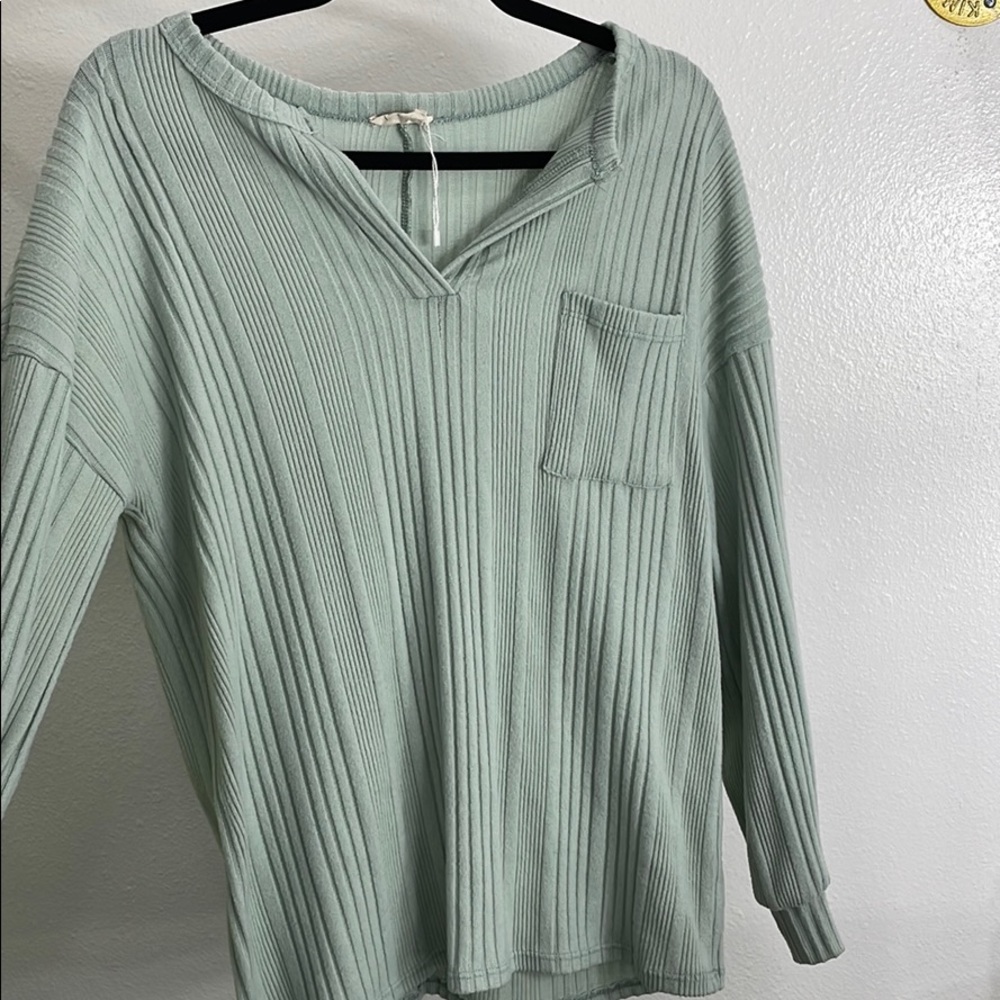 Long sleeve top mint image 2